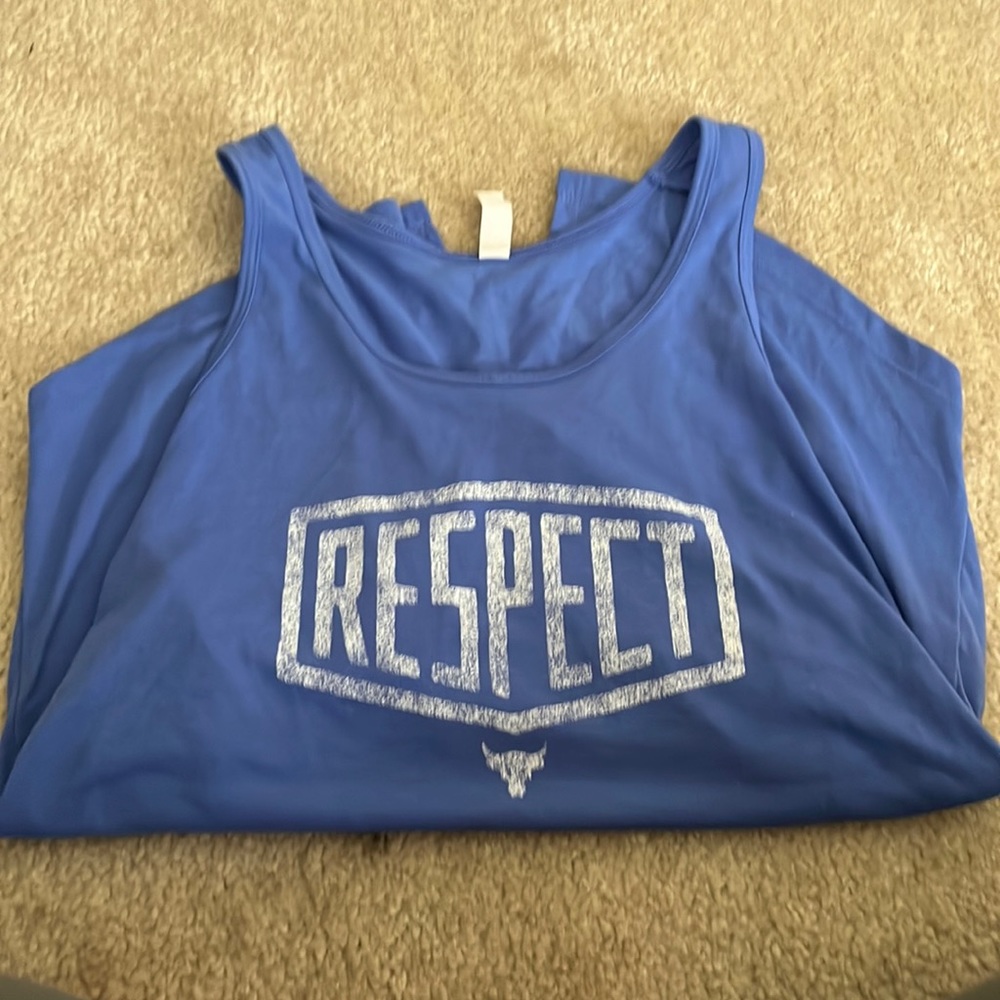 Under armor workout tank top!